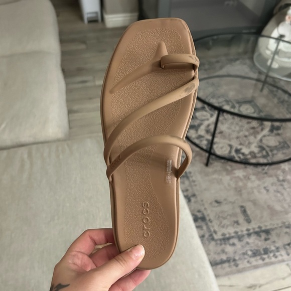 CROCS Women's Brown Sandals - Picture 2 of 5